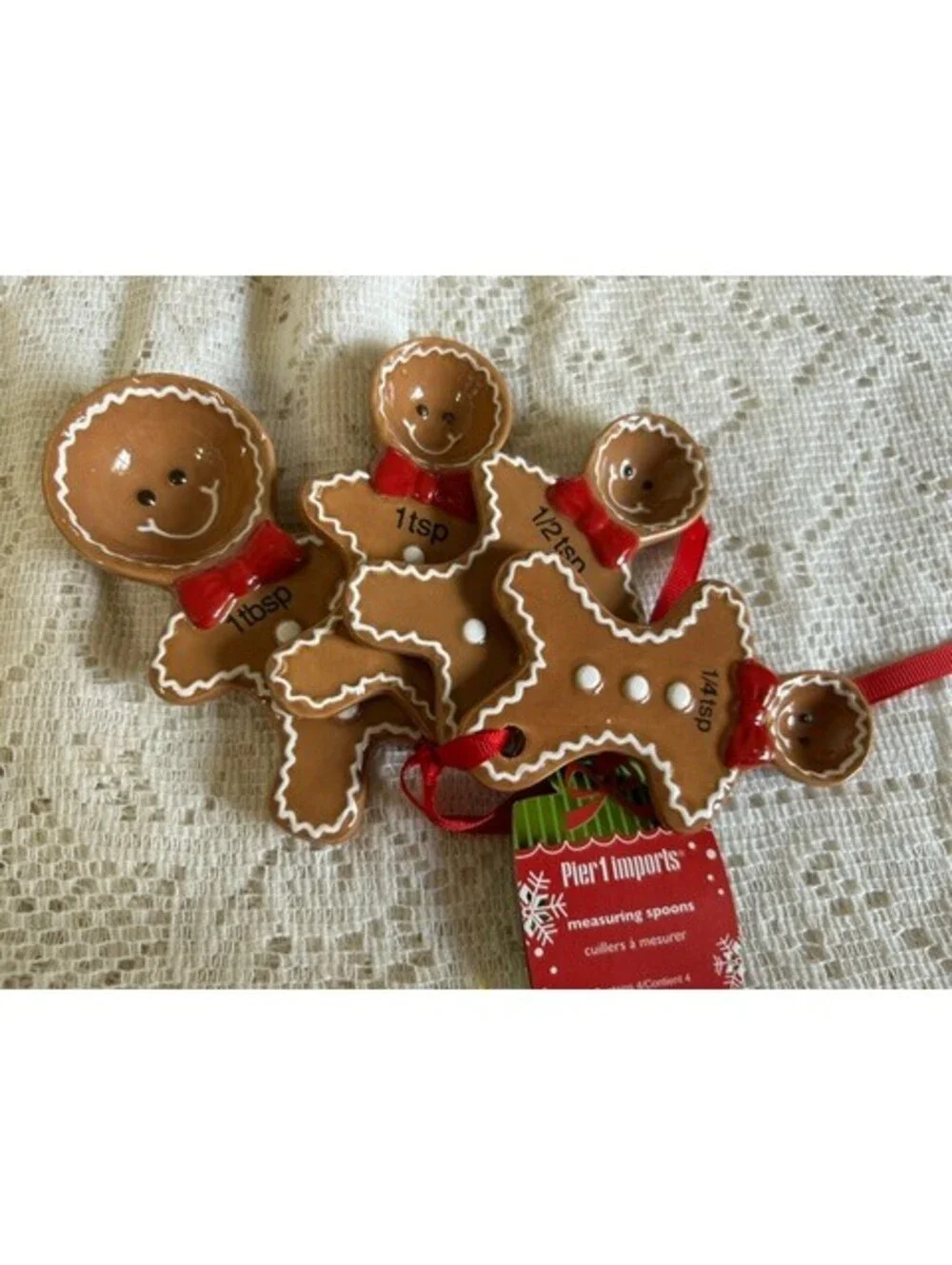 Pier 1 Imports Gingerbread Man Measuring Spoons Set